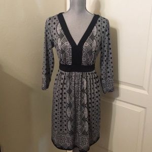 ECI Black and White Dress with Sash Tie V neck MED